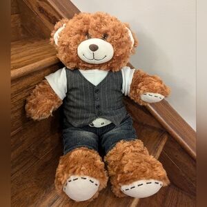 Build A Bear 2010 champ Brown Teddy Bear, Plush with  jeans and vest.